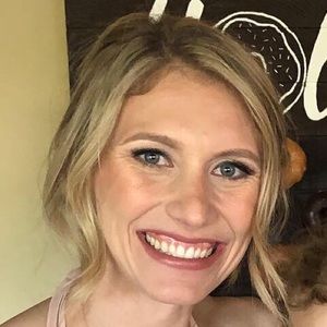 Meet your Posher, Mikaela